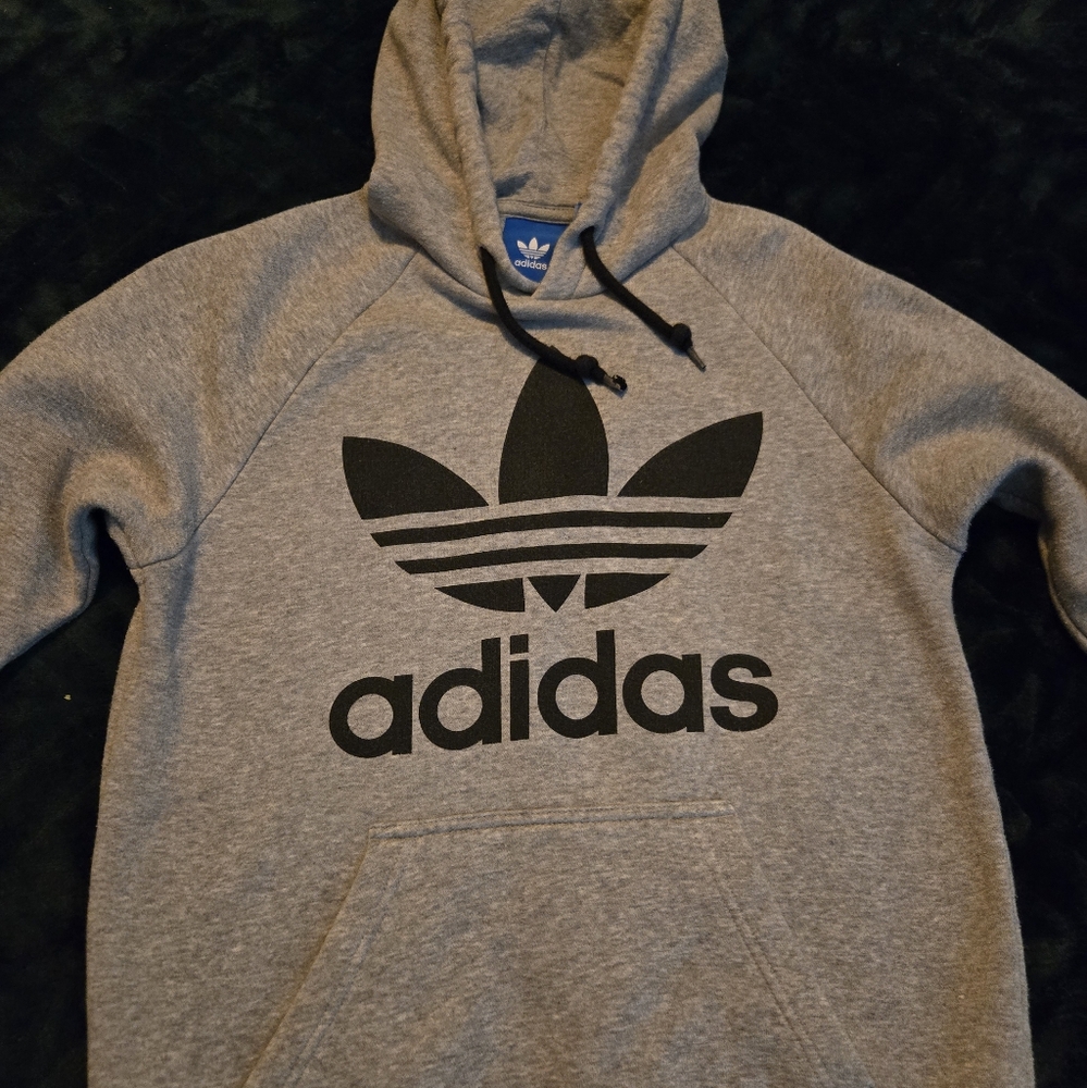 Vintage Adidas Gray and Black Sweatshirt Hoodie